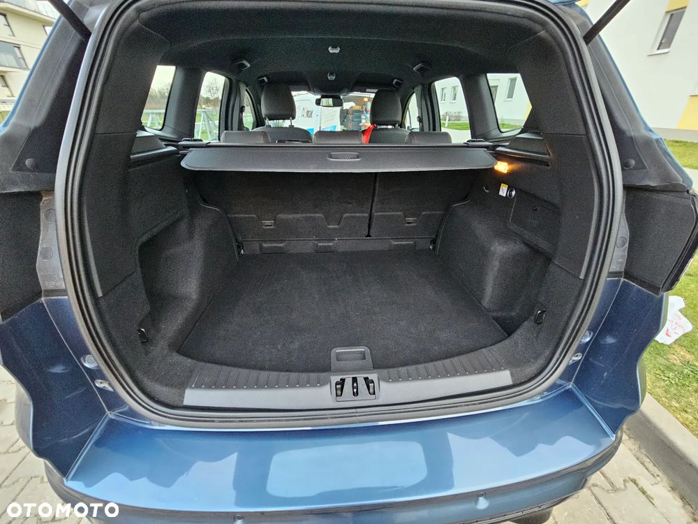 Ford Kuga 2.0 TDCi 4x2 ST-Line - 22