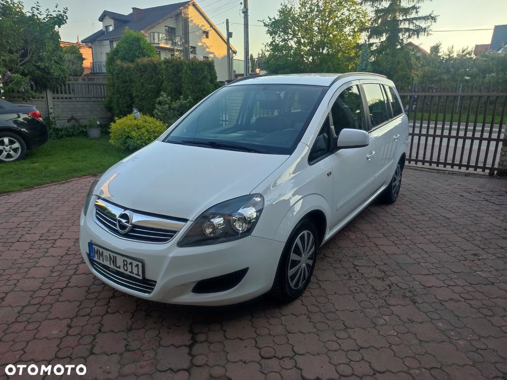 Opel Zafira 1.6 Cosmo - 3