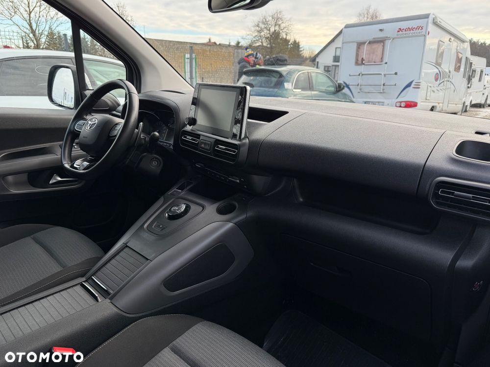 Toyota Proace City Verso - 11