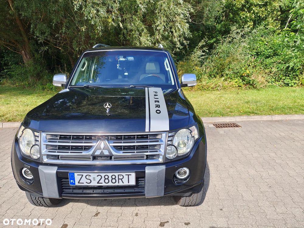 Mitsubishi Pajero 3.8 V6 Automatik Instyle - 4