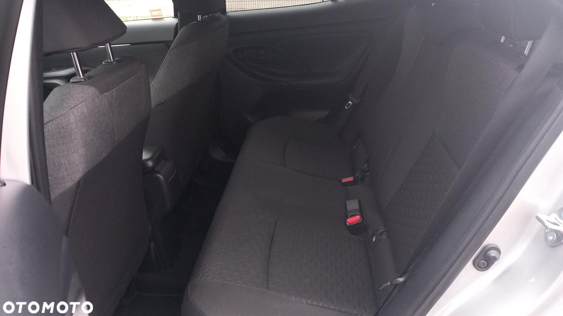 Toyota Yaris Cross - 14