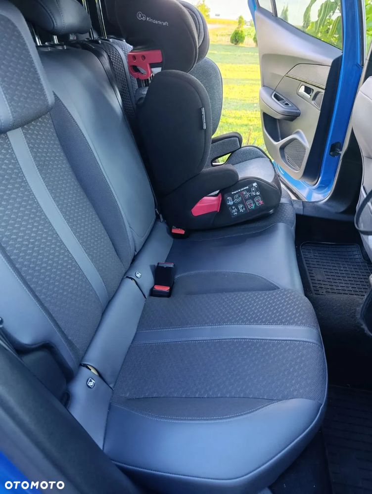 Peugeot 2008 1.2 PureTech Allure S&S EAT8 - 7