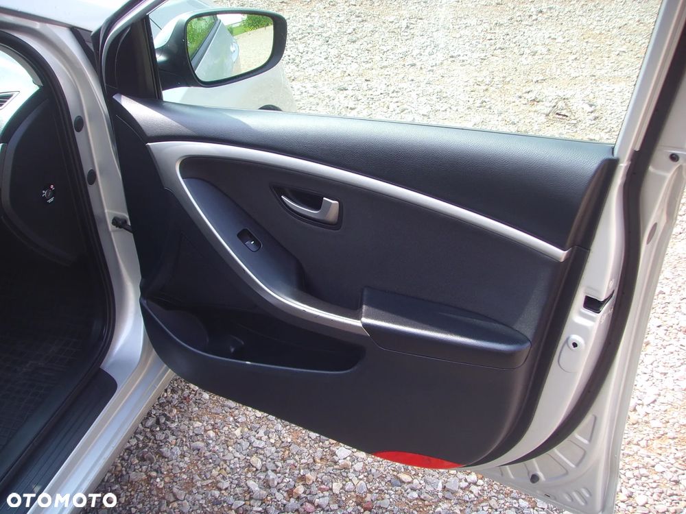 Hyundai i30 - 10