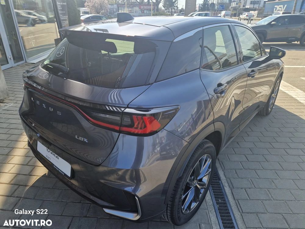 Lexus LBX 1.5 HEV 4x2 CVT Relax - 6