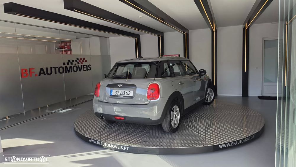 MINI 5 Portas - 17