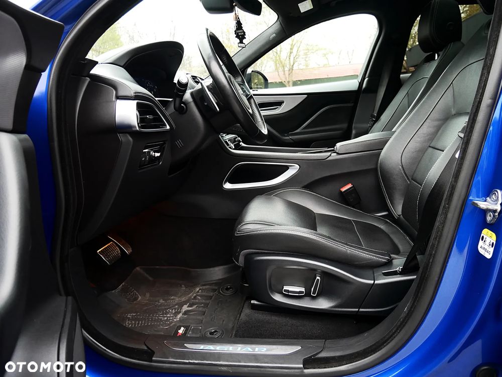 Jaguar F-Pace 2.0 i4P AWD R-Sport - 5