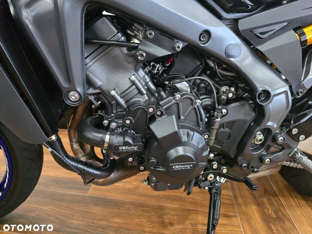 Yamaha MT - 16