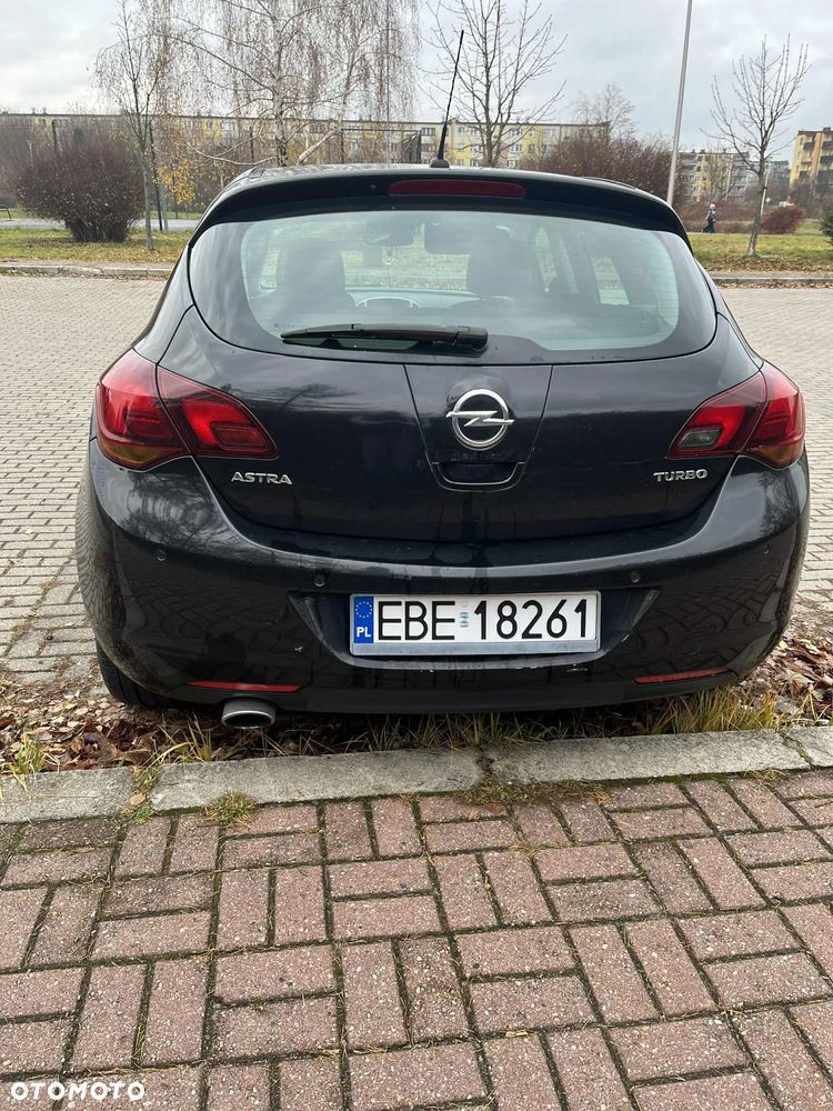 Opel Astra 1.4 Turbo Cosmo - 8
