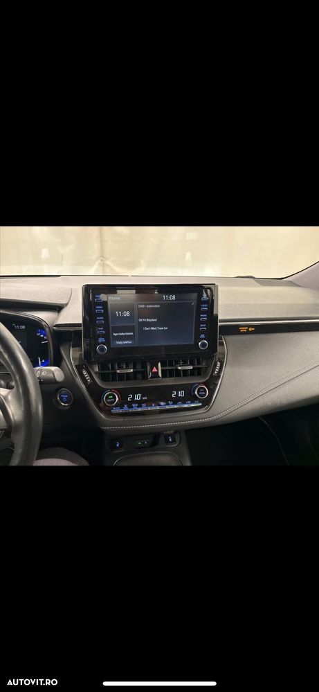 Toyota Corolla 1.8 Hybrid Touring Sports Business Edition - 8