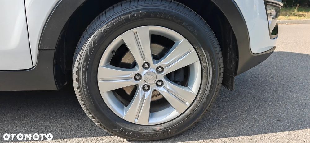 Kia Sportage 1.7 CRDI 2WD Attract - 25