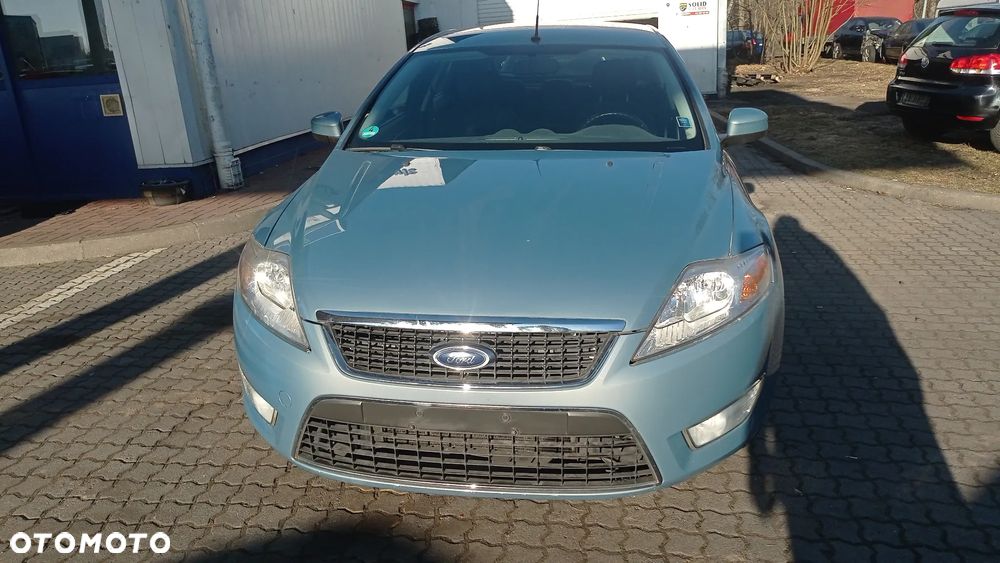 Ford Mondeo 1.6 Titanium - 32