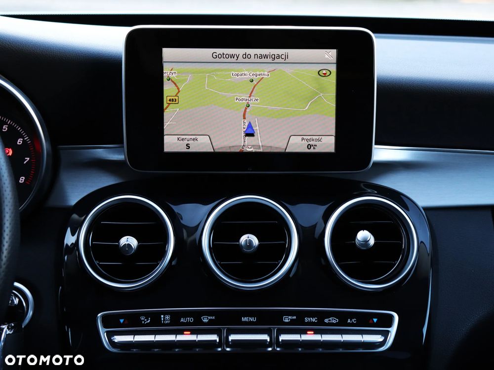 Mercedes-Benz Klasa C 180 Avantgarde - 29