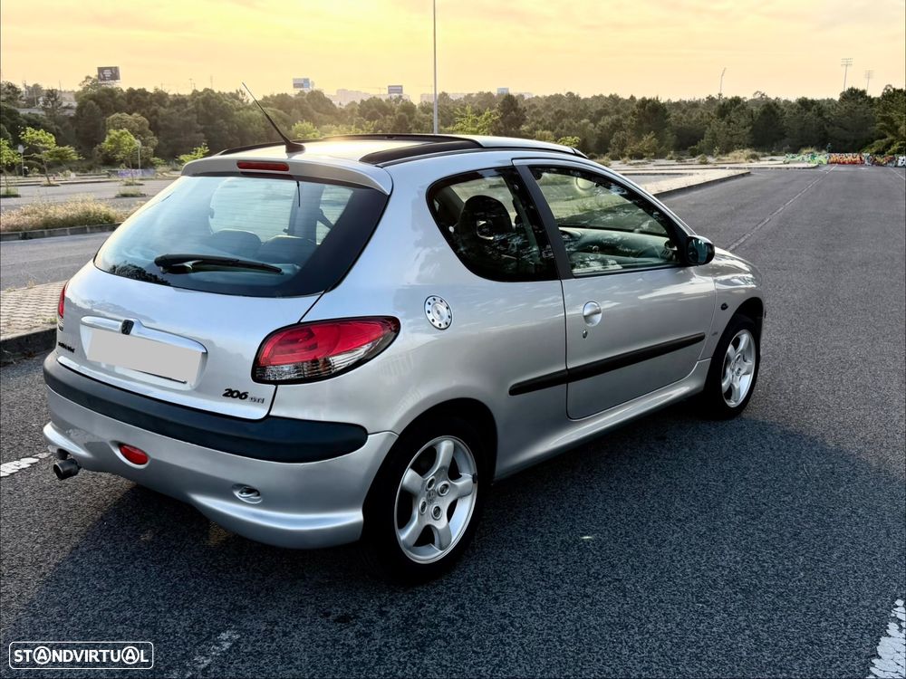Peugeot 206 1.6 GTi - 7