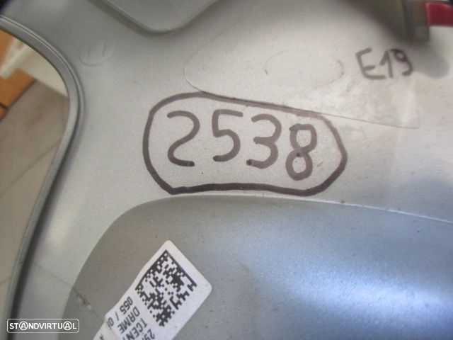 Grelha Friso 1389231X 554050H040 PEUGEOT 108 2014 1.0I 68 CV 3P BRANCO MEIO GRE RADIO E COMANDO DE SOFAGE CITROEN C1 B4 2018 1.0I 68CV 5P CINZENTO MEIO - 5