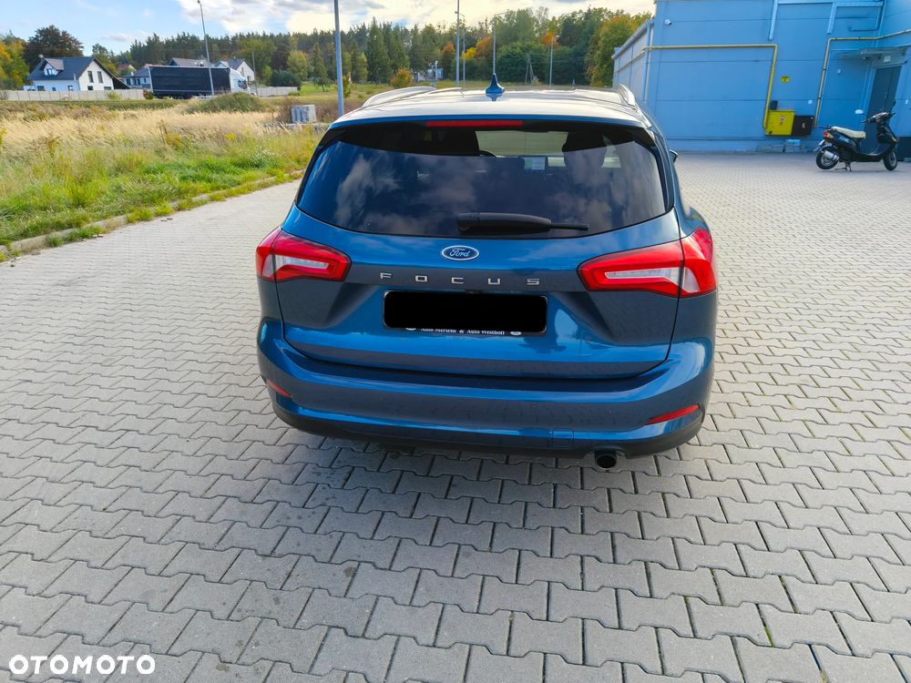 Ford Focus 1.0 EcoBoost STart-Stopp-System TITANIUM - 10