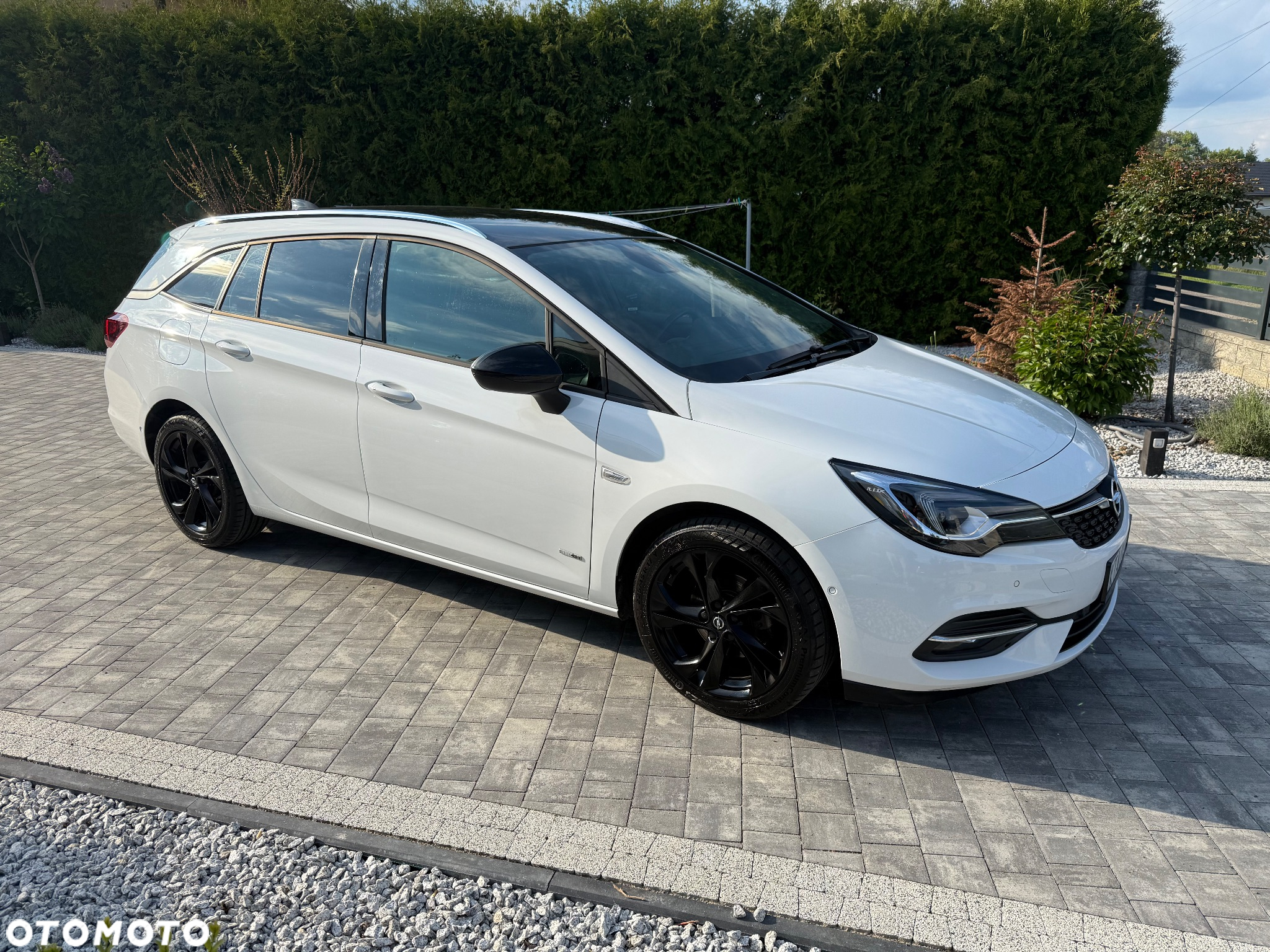 Opel Astra 1.5 D Start/Stop Automatik Design&Tech - 3