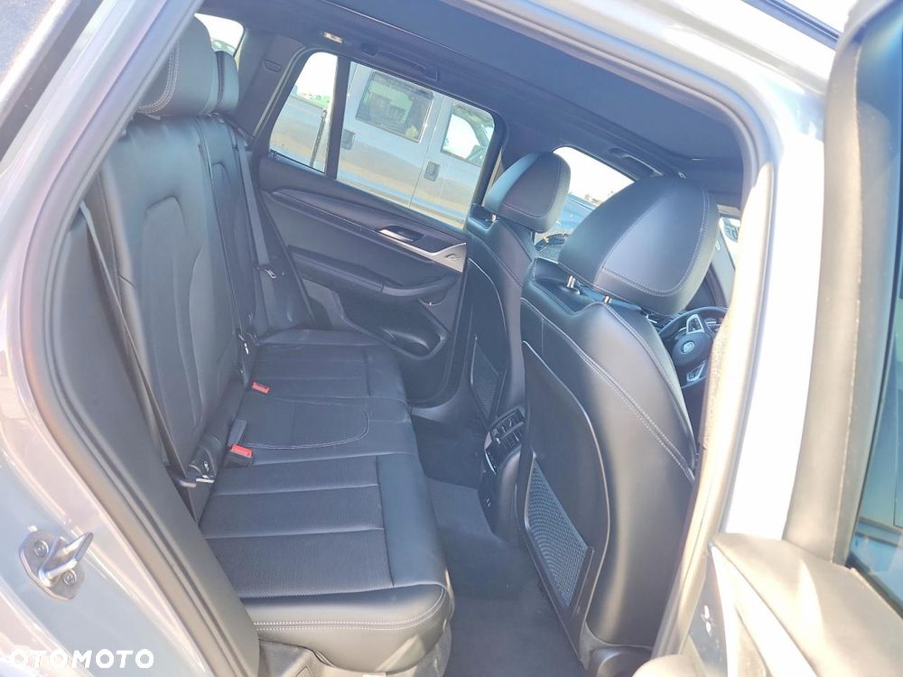 BMW X3 - 7