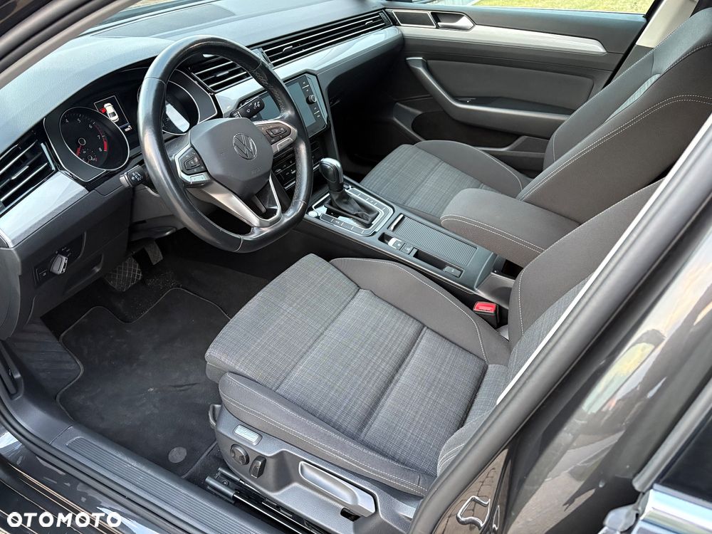 Volkswagen Passat 2.0 TSI Business DSG - 16