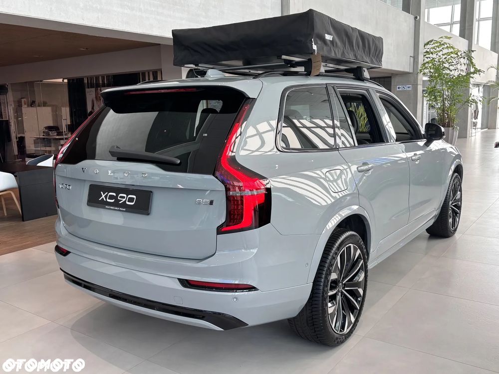 Volvo XC 90 B5 B AWD Ultra Dark 7os - 7
