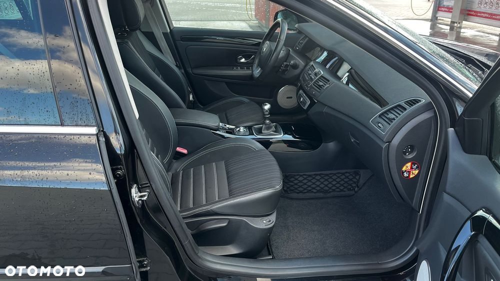 Renault Laguna dCi 150 FAP Start-Stop Bose Edition - 7