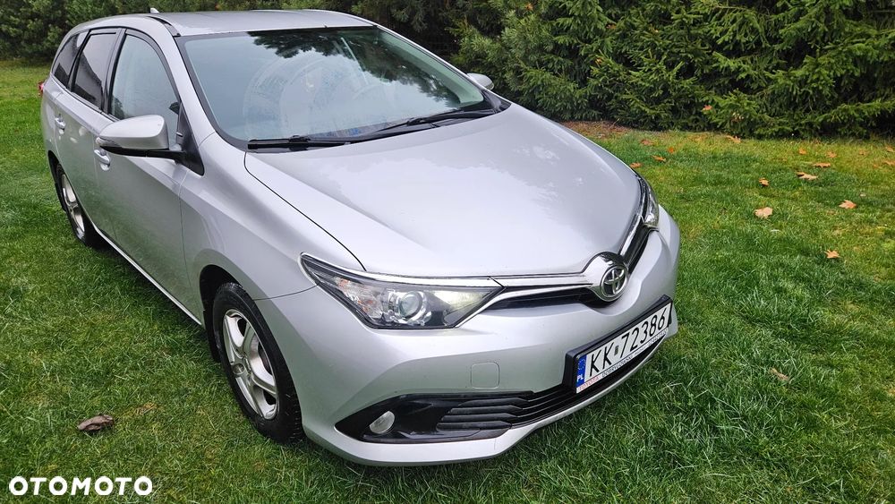 Toyota Auris 1.6 Classic Plus