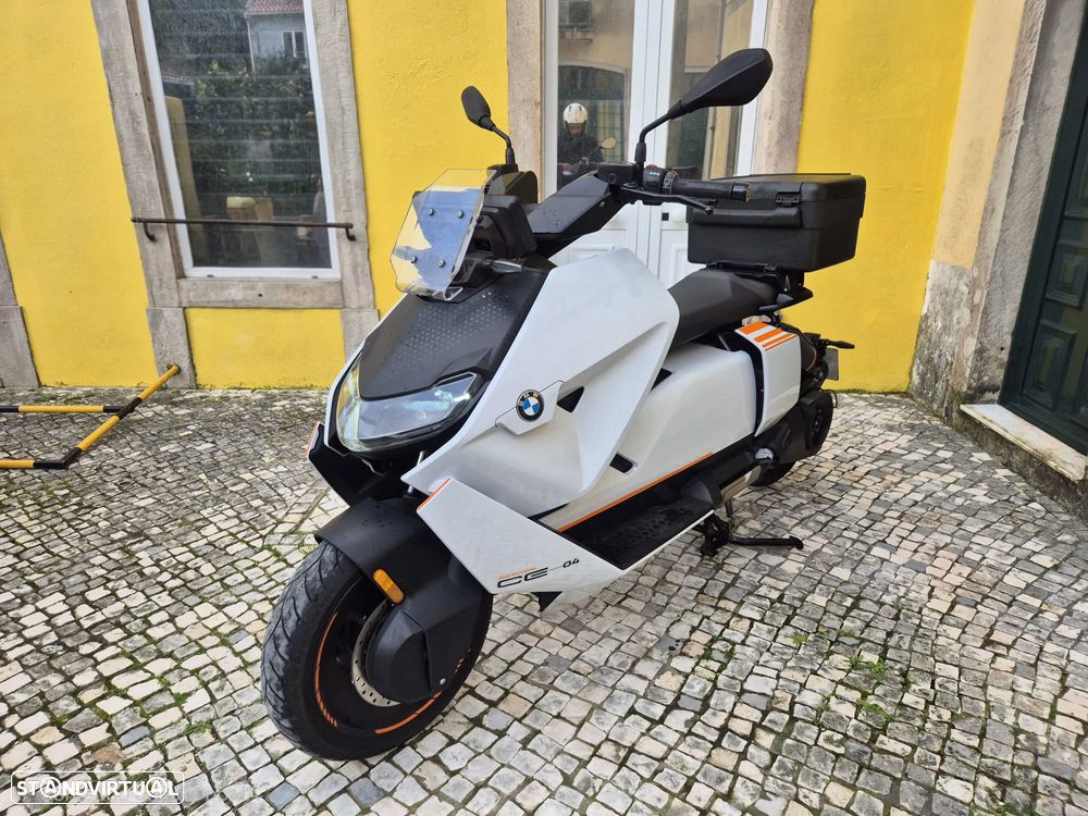 BMW CE 04 Lightwhite uni C/Iva dedutivel - 1