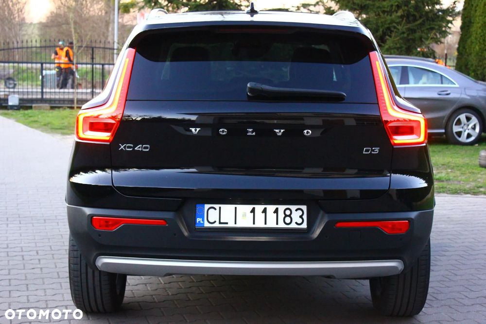 Volvo XC 40 D3 Momentum Pro - 19