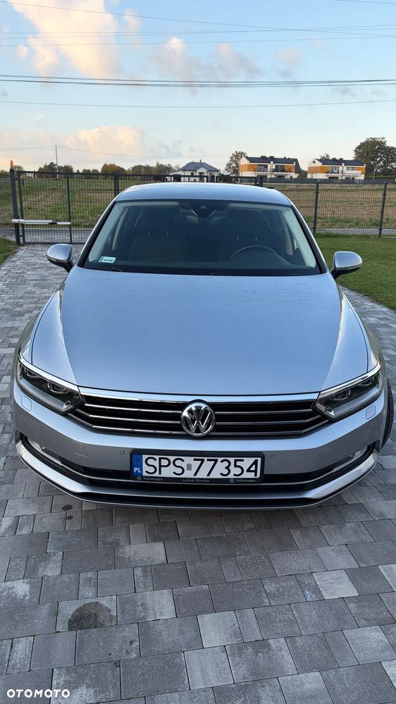 Volkswagen Passat 1.5 TSI EVO Comfortline - 2