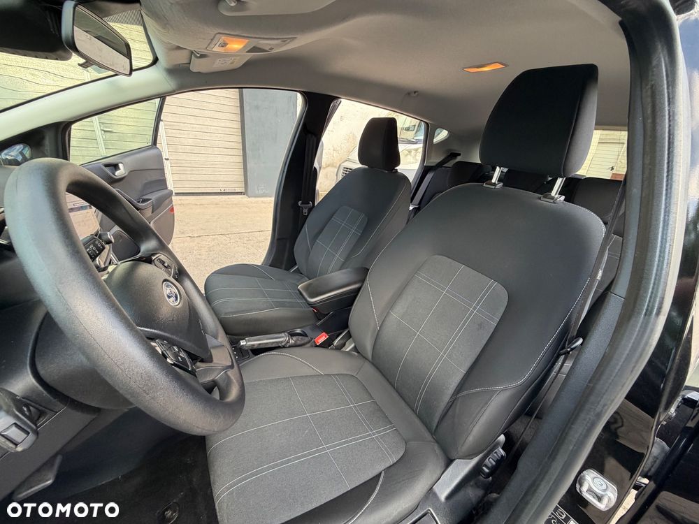 Ford Fiesta - 15