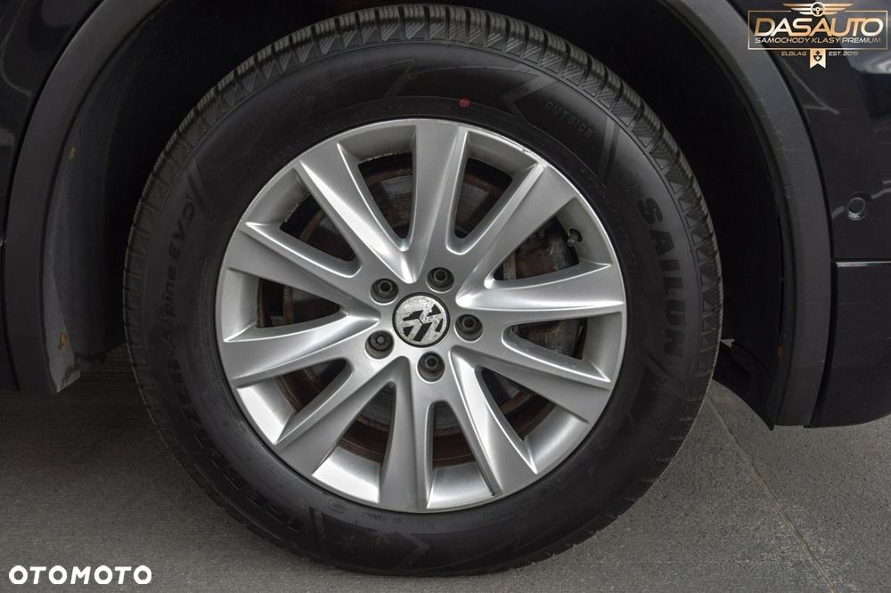 Volkswagen Tiguan - 34