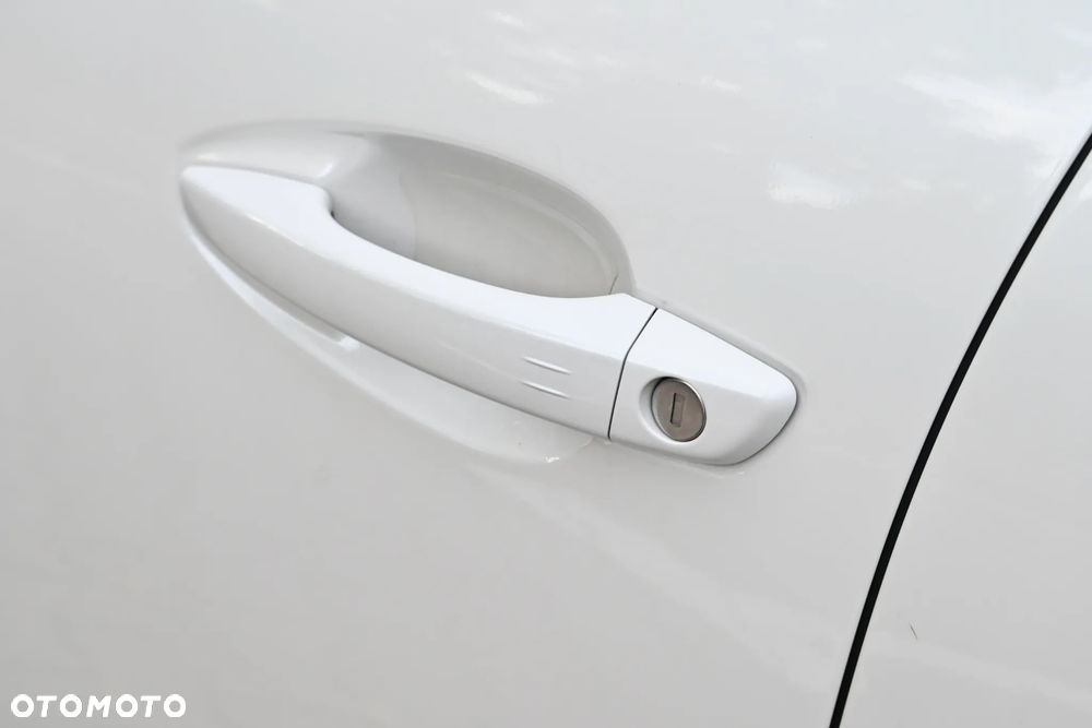 Peugeot 5008 2.0 BlueHDI GT S&S EAT8 - 18