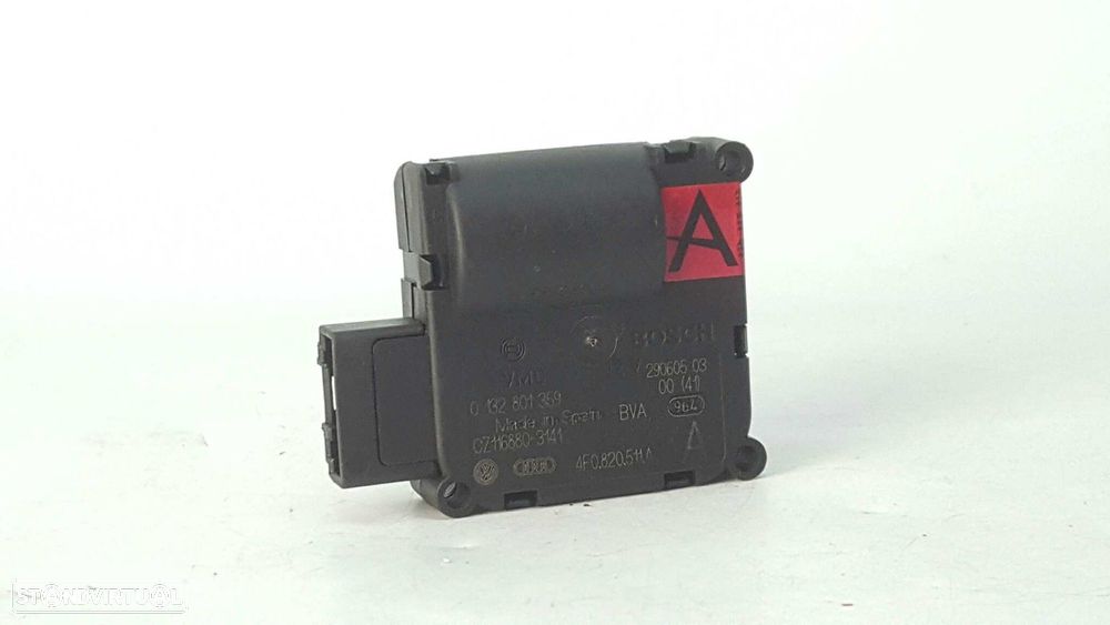 MOTOR DA ABERTURA DAS CONDUTAS DO CLIMATIZADOR AUDI A6 AVANT (4F5) 2.0 TDI - 1