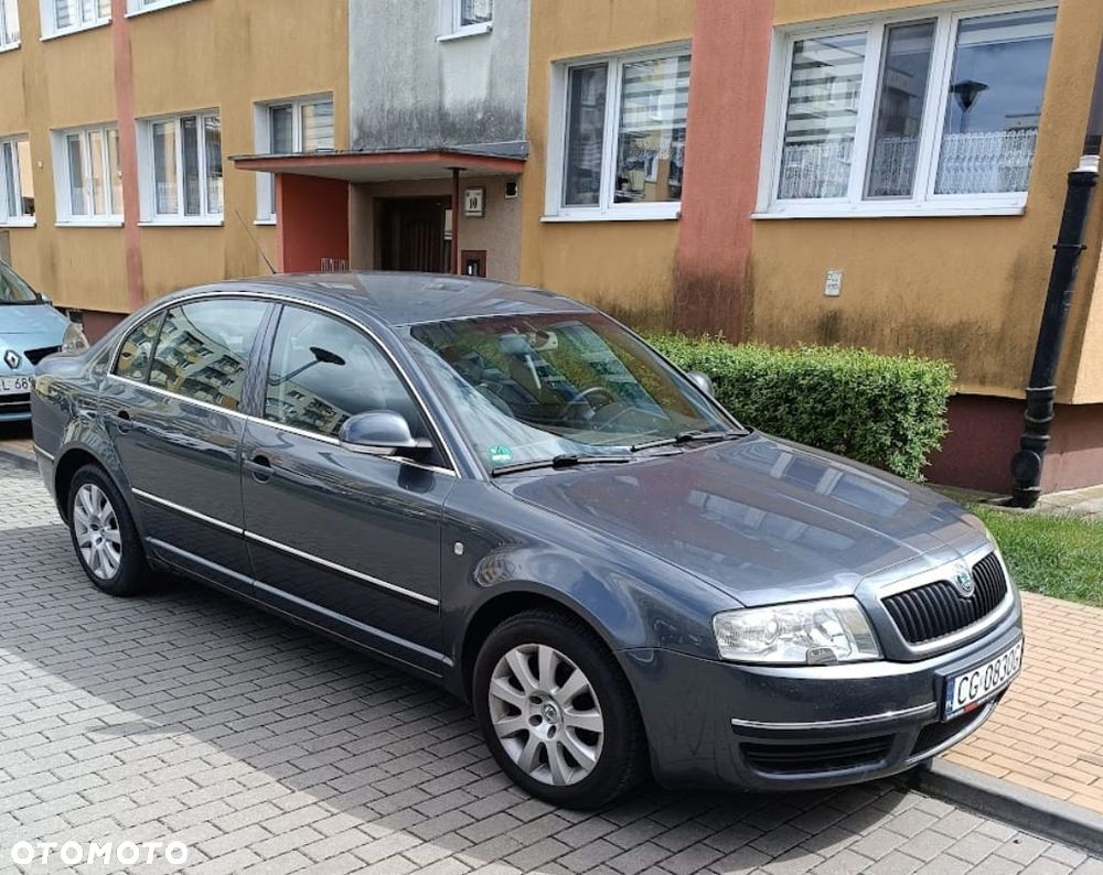 Skoda Superb 2.0 TDI DPF Classic - 1