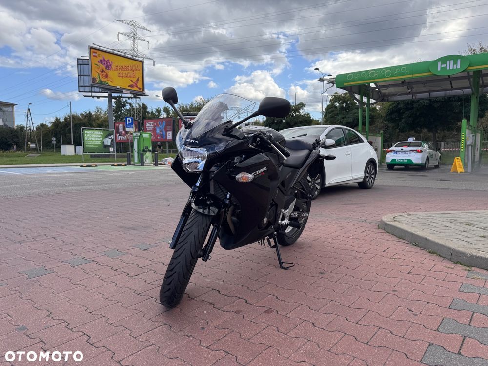 Honda CBR - 3