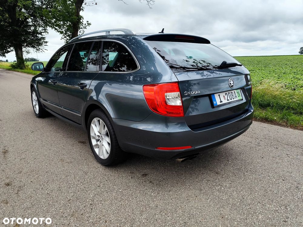 Skoda Superb 2.0 TDI Green tec Elegance - 3
