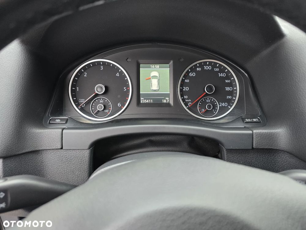 Volkswagen Tiguan 2.0 TDI DPF BlueMotion Technology Lounge Sport & Style - 5