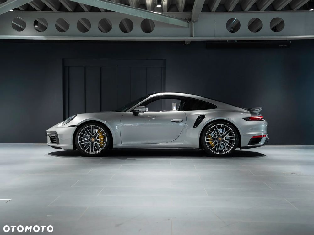 Porsche 911 Turbo S - 2