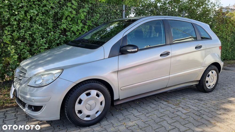 Mercedes-Benz Klasa B - 21