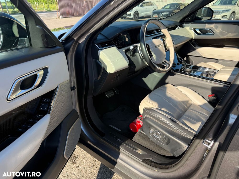 Land Rover Range Rover Velar 3.0 R-Dynamic HSE - 15