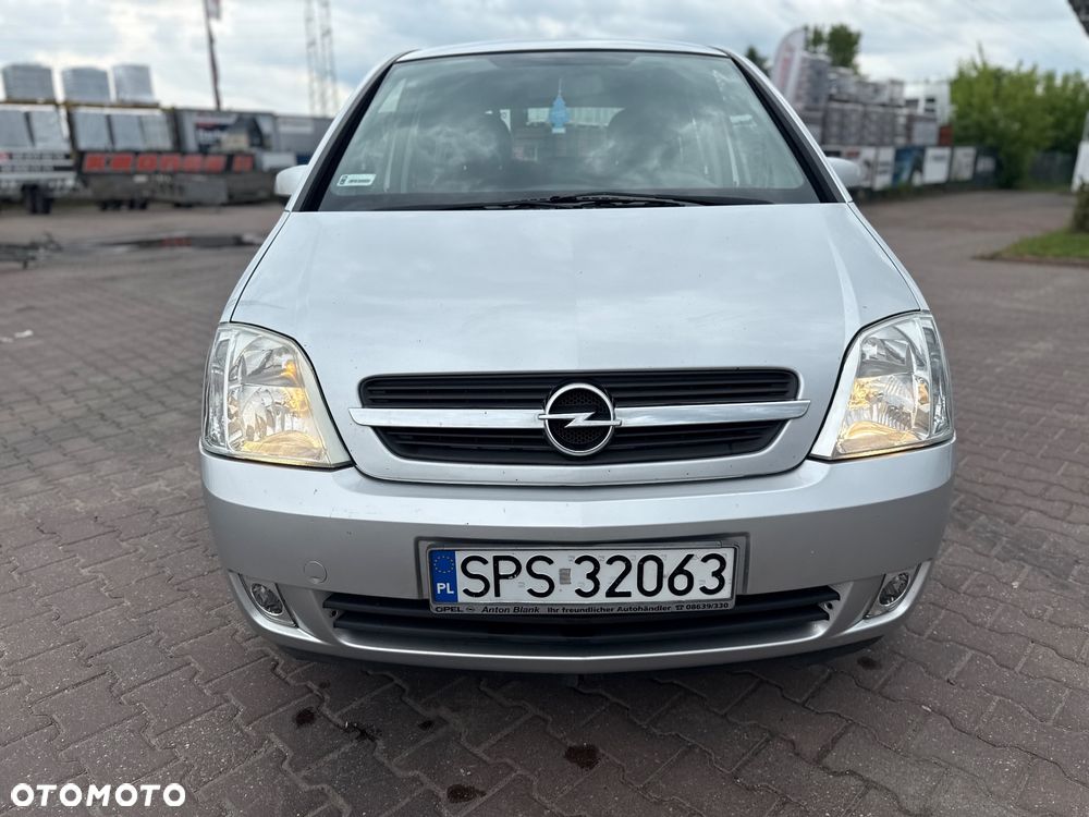 Opel Meriva 1.6 16V Cosmo - 2