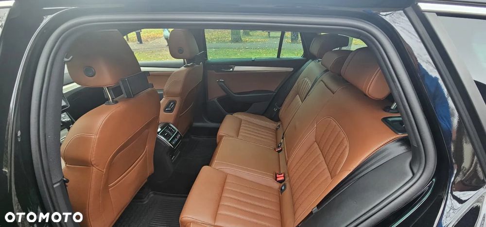 Skoda Superb 2.0 TDI SCR 4x4 L&K DSG - 18