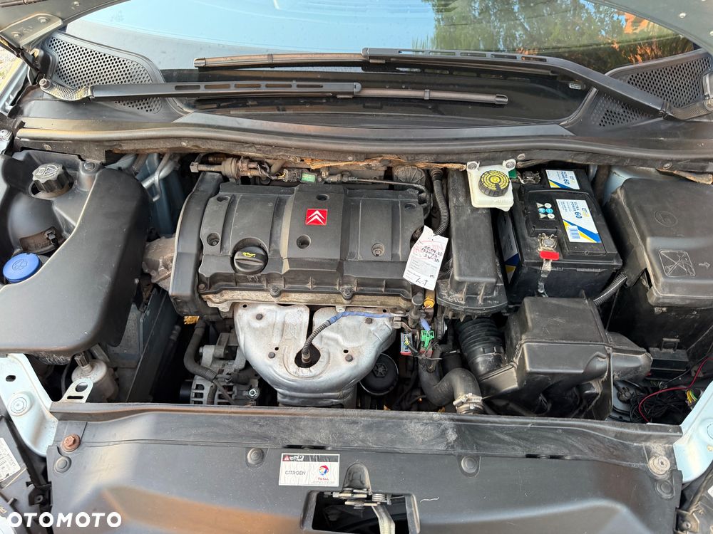 Citroën C4 1.6 16V Confort - 33
