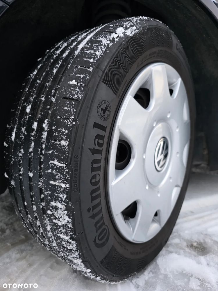 Volkswagen Golf 1.6 Ocean - 16