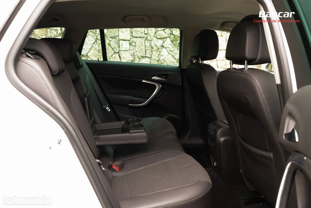 Opel Insignia Sports Tourer 2.0 CDTi Cosmo ecoFLEX - 19