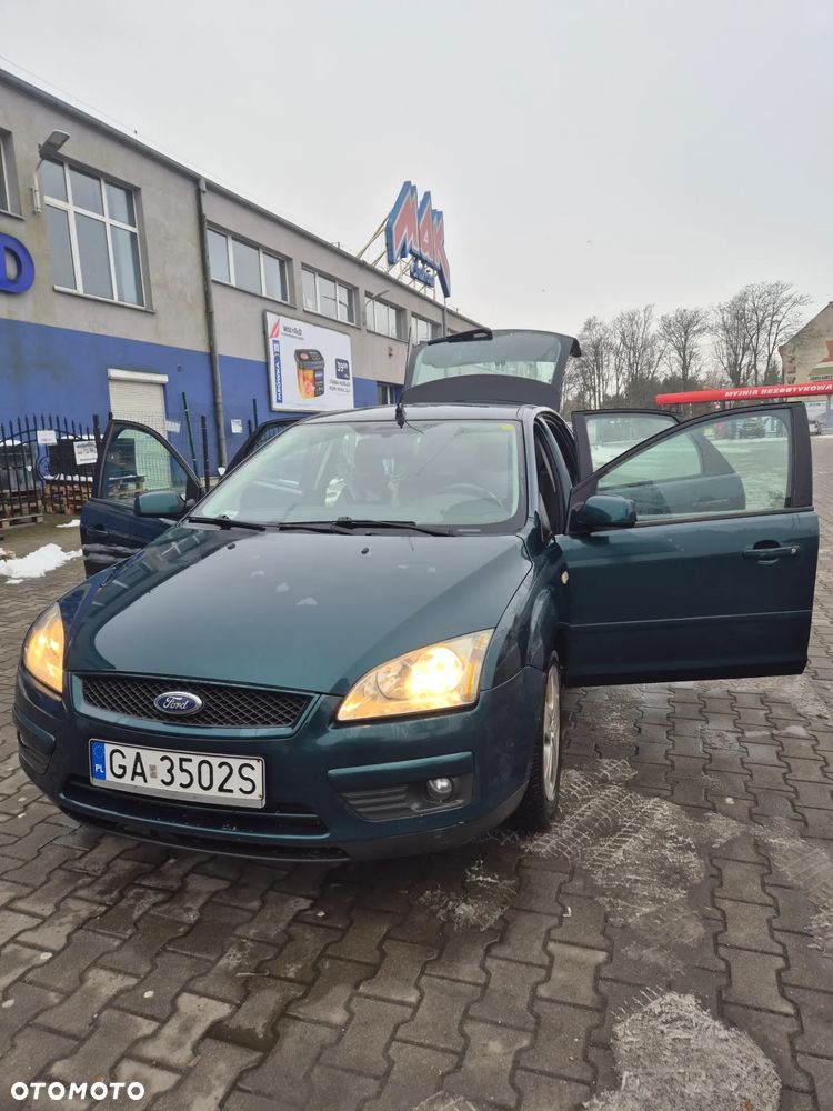 Ford Focus 1.6 TDCi Ambiente DPF - 1