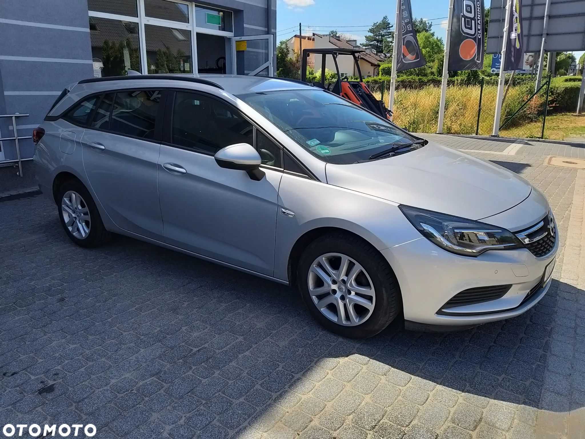 Opel Astra IV 1.6 CDTI Sport - 1