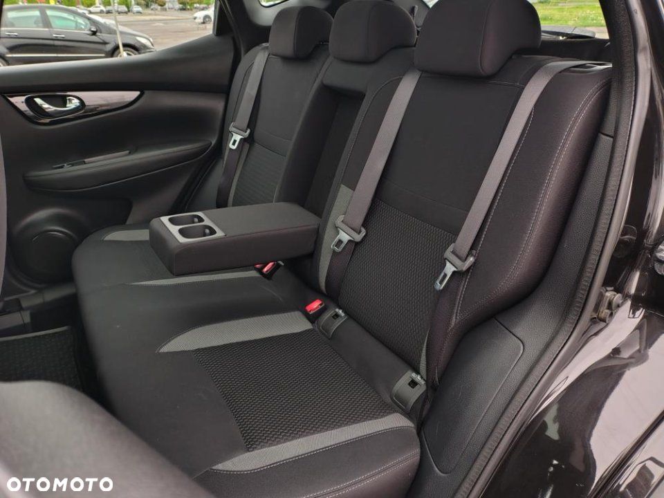 Nissan Qashqai - 14