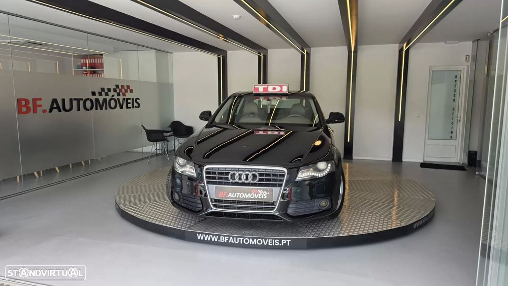 Audi A4 2.0 TDI exclusive - 11