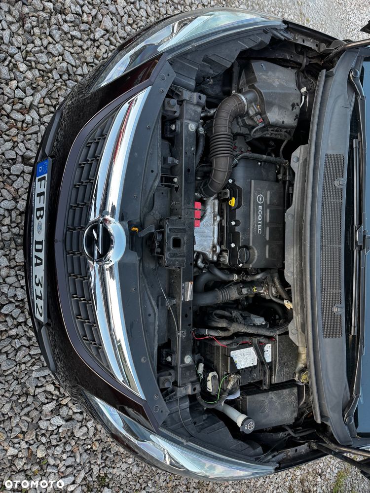 Opel Zafira ver-1-4-t-elite - 39