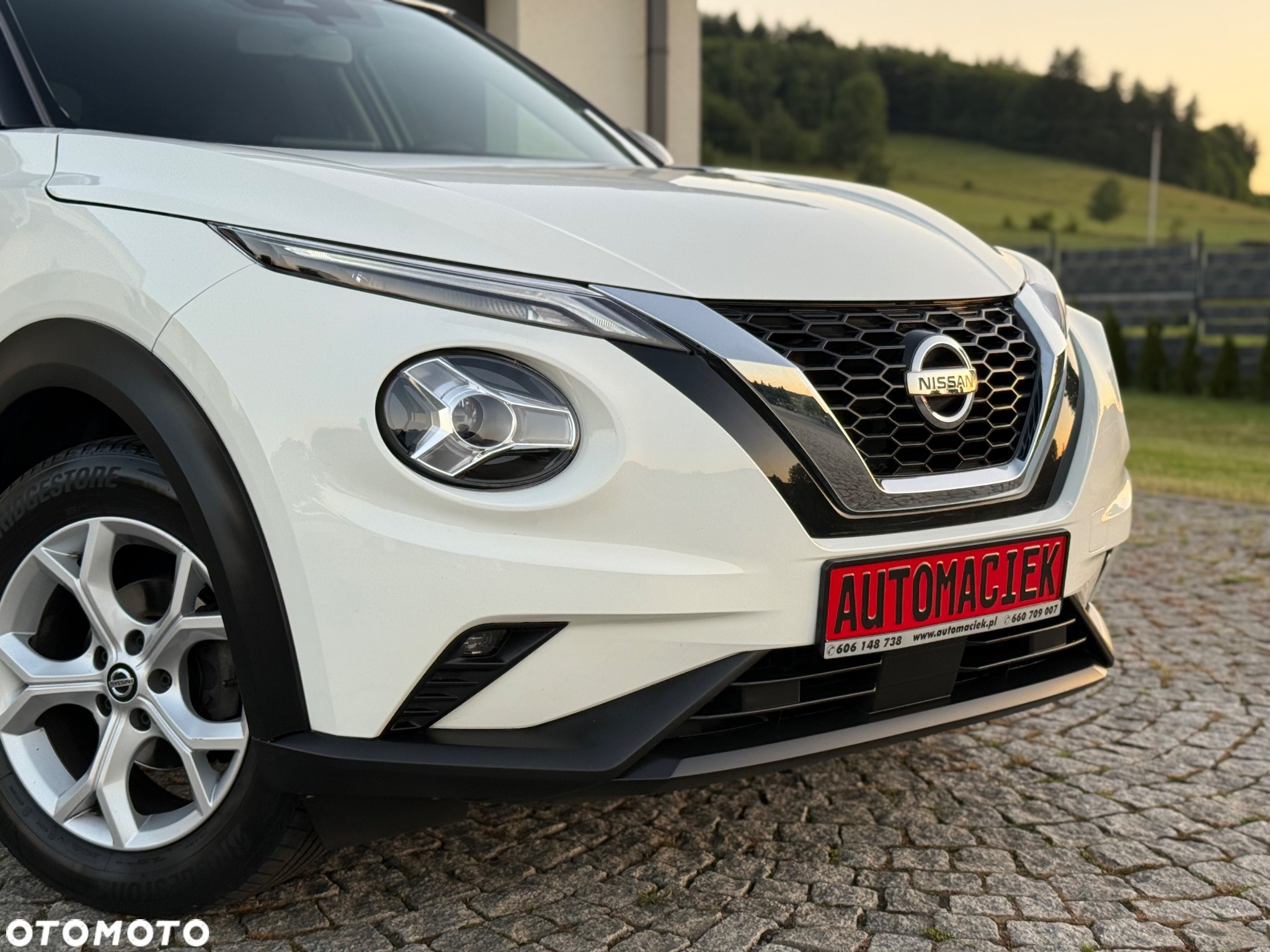 Nissan Juke 1.0 DIG-T Acenta - 2